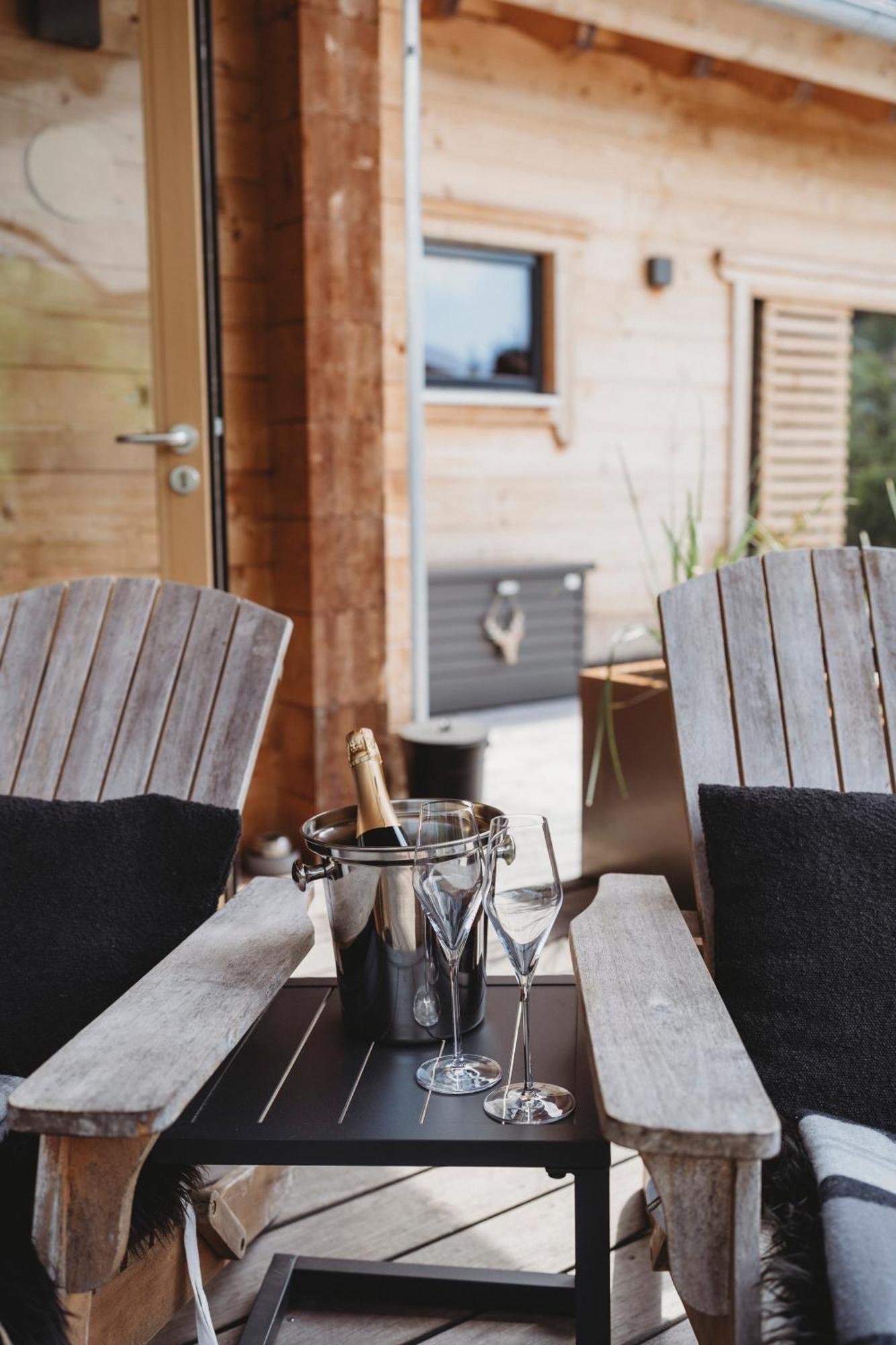Lieblingsort - Schwarzwald Chalet Lodges 노이엔베크 외부 사진